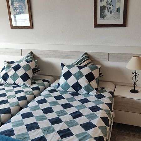 Cozy Apartment With First Line Seaview In Perfect Location, Near The Marina Benalmádena Exterior photo
